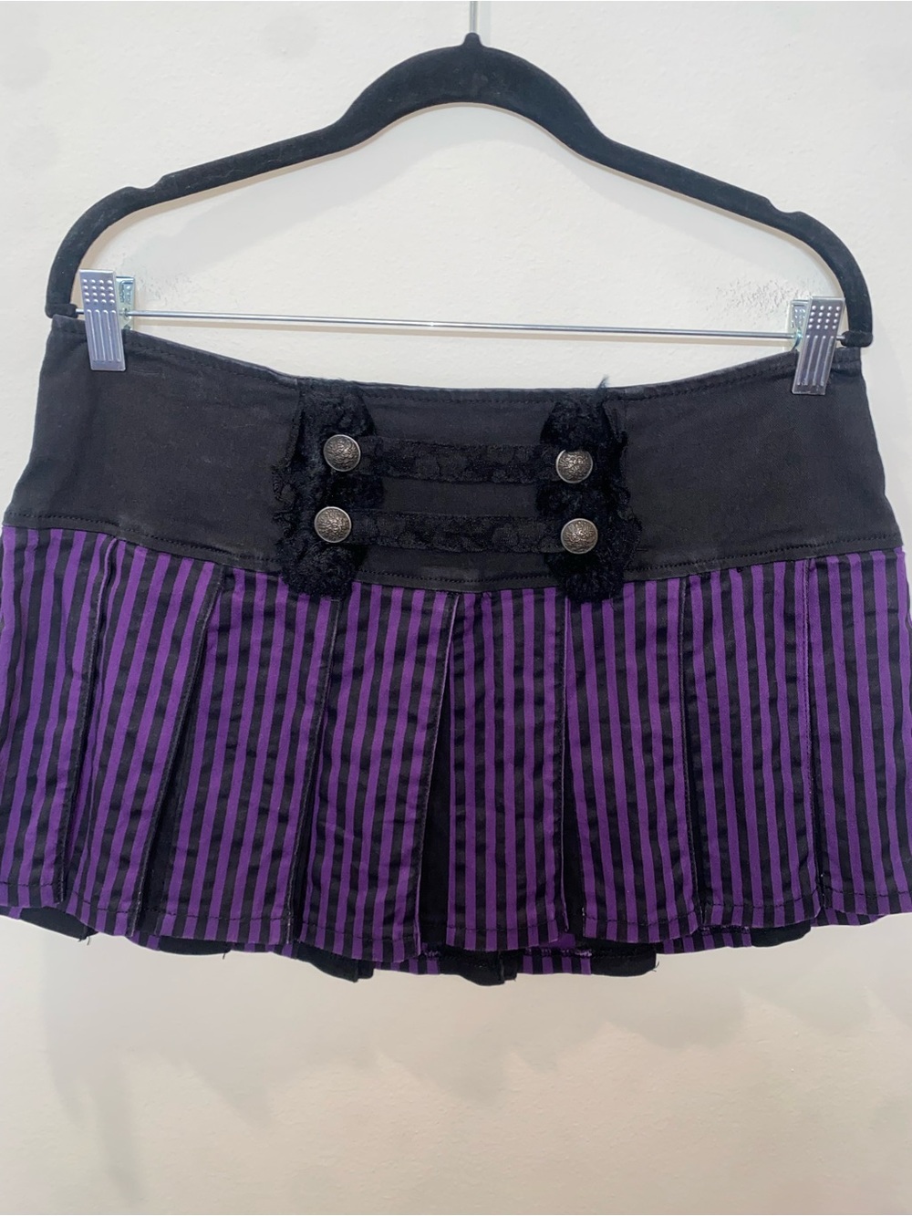 Rare Vintage Y2K Tripp NYC Purple & Black Striped Pleated Mini Skirt - Picture 2 of 6